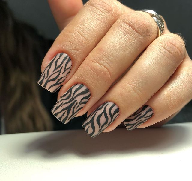 mik_nail_suvorovskiy в LOOKY. #маникюржксуворовский. #маникюржксуворовски...