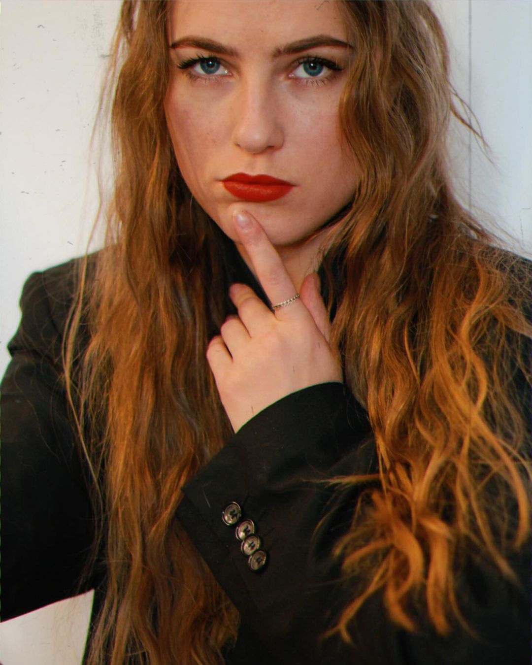 leesyone в LOOKY — публикация