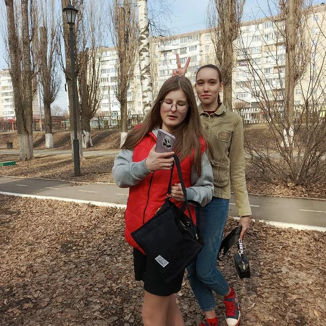 olesyamoor77 в LOOKY. . @katyamilk15