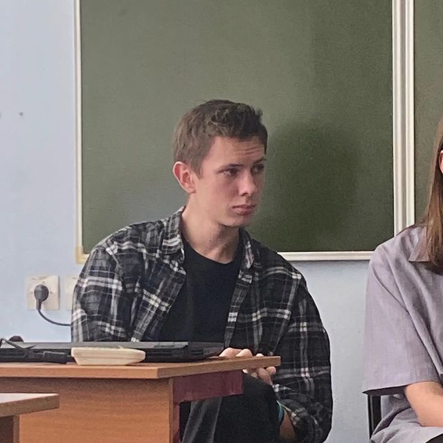 nikita_gmbh в LOOKY. . вайб