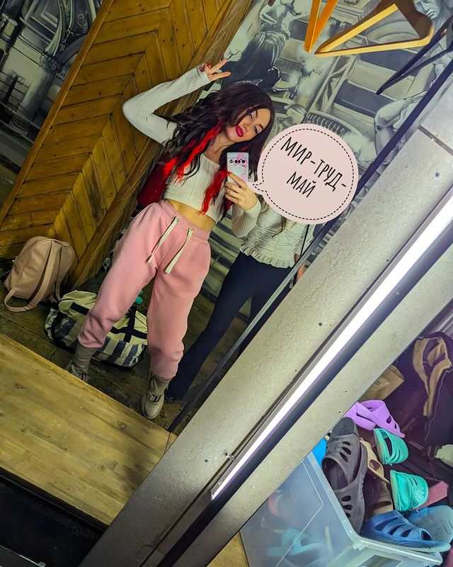 foxtati_13 в LOOKY. . null