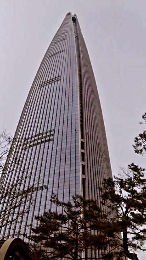the___temur в LOOKY. #lottetower. #lottetower