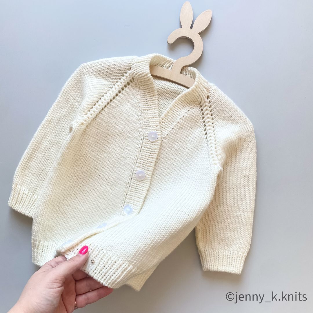 jenny_k.knits в LOOKY — #brooklin_cardi_molli 💕
И Еще один на спицах … интересный😌