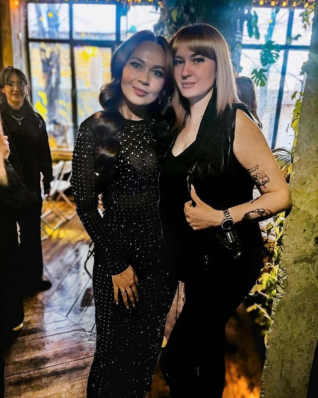 tanyushka_pryahina в LOOKY. . 🖤 Black nail party ...