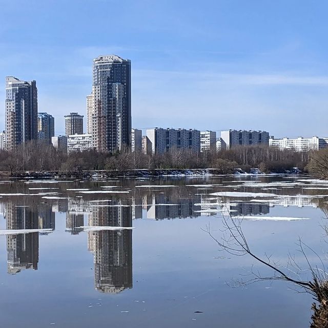 irinahoryushina в LOOKY. . Весна. Москва. Скуча...