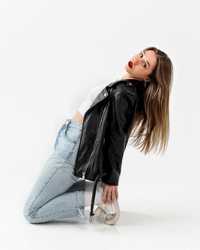 nastyataran_ в LOOKY. . 🫂👣🧢