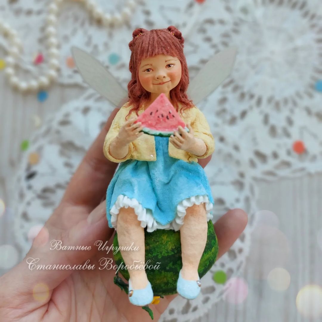 stanislava_vorobyeva in LOOKY. #ватныечеловечки,#ватныеигрушки,#новыйгод,#новогоднийдекор,#изваты,#cottonspun,#куклаизваты. Продолжаю тему феече...