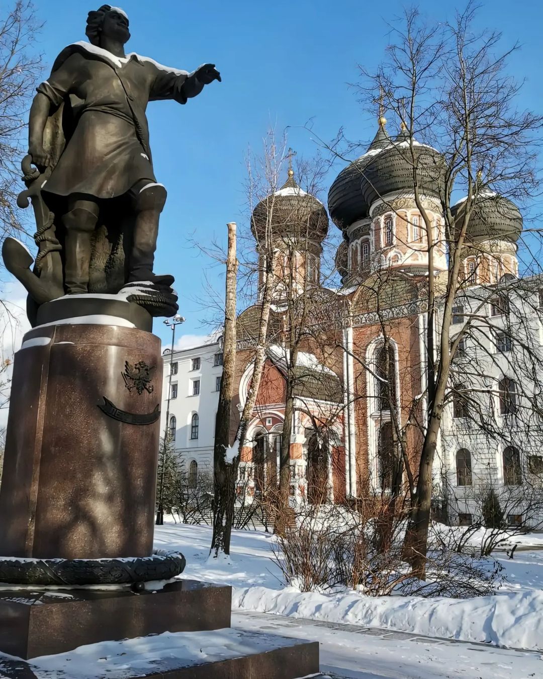 progulka7 в LOOKY — Остров Серебряно-Виноградного пруда. Усадьба Измайлово.
Памя