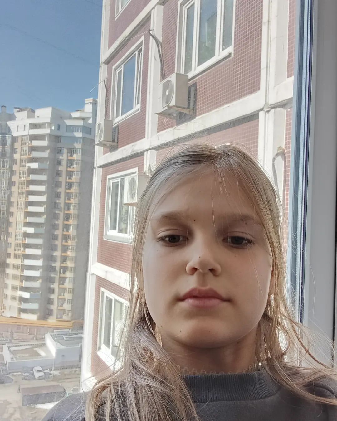 Against the backdrop of the city🏙
#город #фото #селфи #я #девочка #city #foto