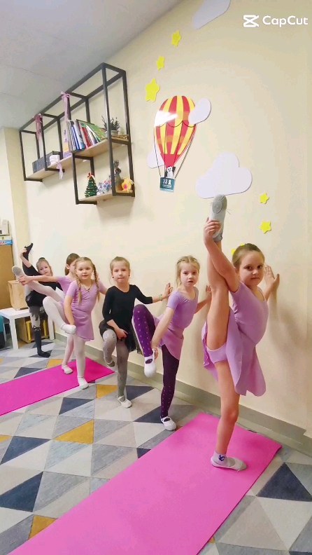 kkristinaslunko в LOOKY. . У нас новое начало!!...