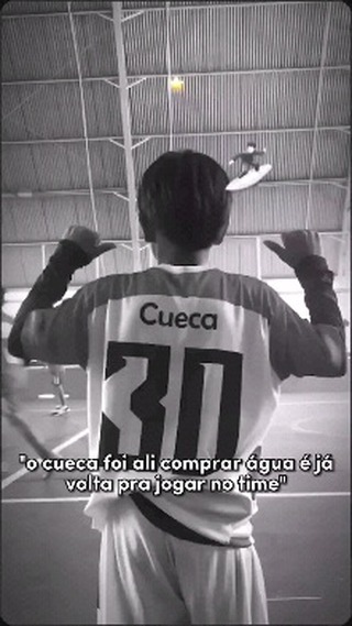 s.costx_ в LOOKY. . era só uma garrafa d...