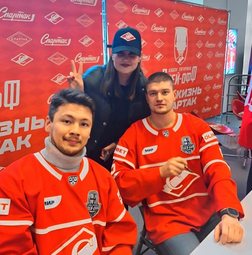 evaasst007 in LOOKY. . 🏒🔴⚪️ Спартак 💪🏽