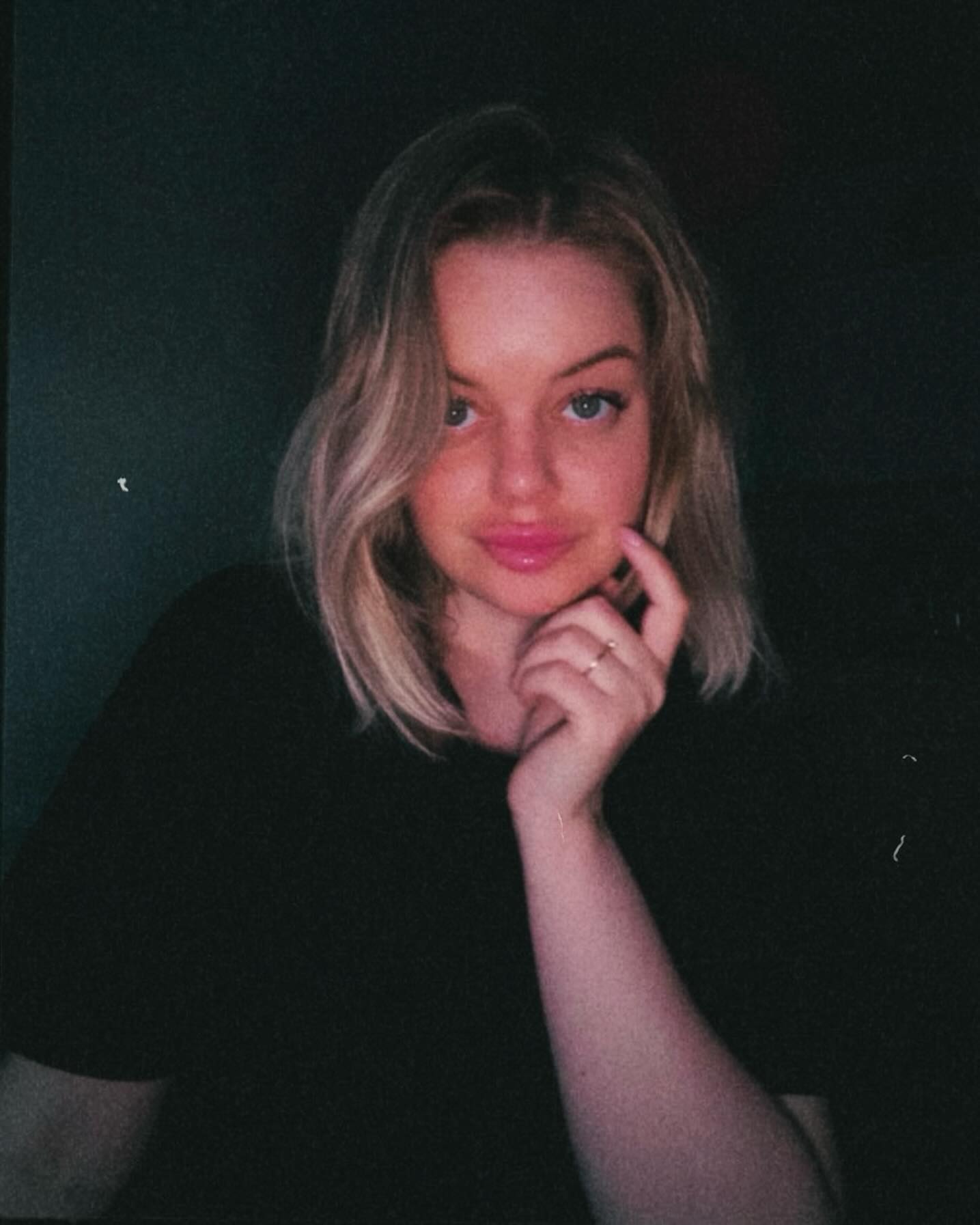 anna_ts_0704 in LOOKY. . Статус изменен 💍, с...