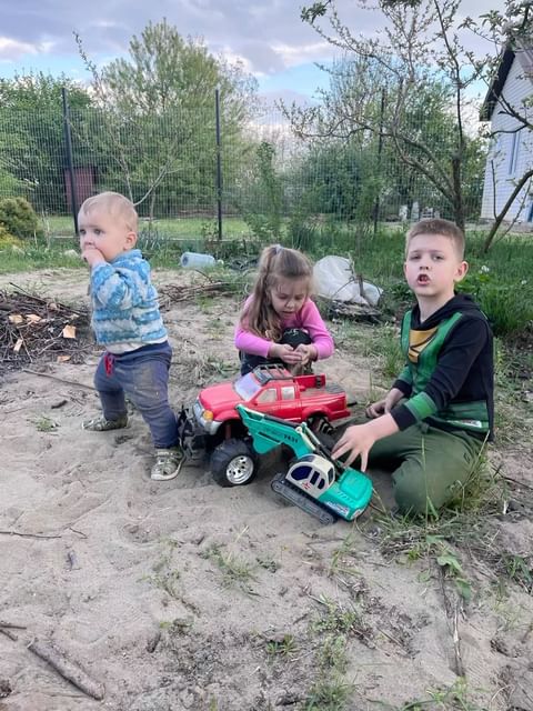 tkacheva_marina в LOOKY. #дети,#семья,#дом,#дача,#огород,#весна,#рассада,#мойогород,#люблю. Зарисовки «воскресен...