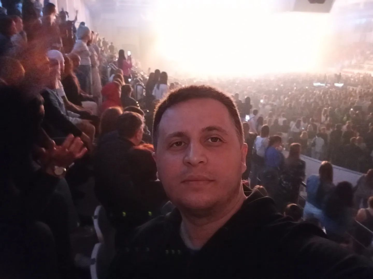anton_kostarnov в LOOKY. . На концерте " Зверей...
