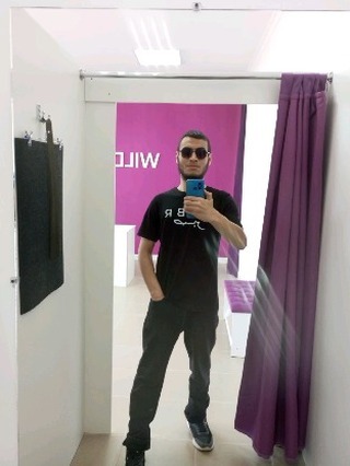 murad_al_ashari in LOOKY. . null