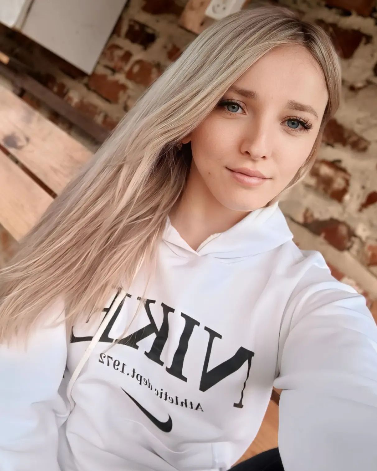 anytk0_o в LOOKY. . Мы сами рисуем свой ...
