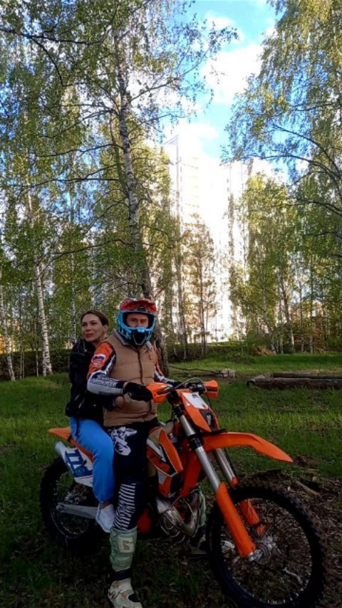 buldo3ep в LOOKY. #любовь,#эндуро,#мото. с любовью, лёгкостью...