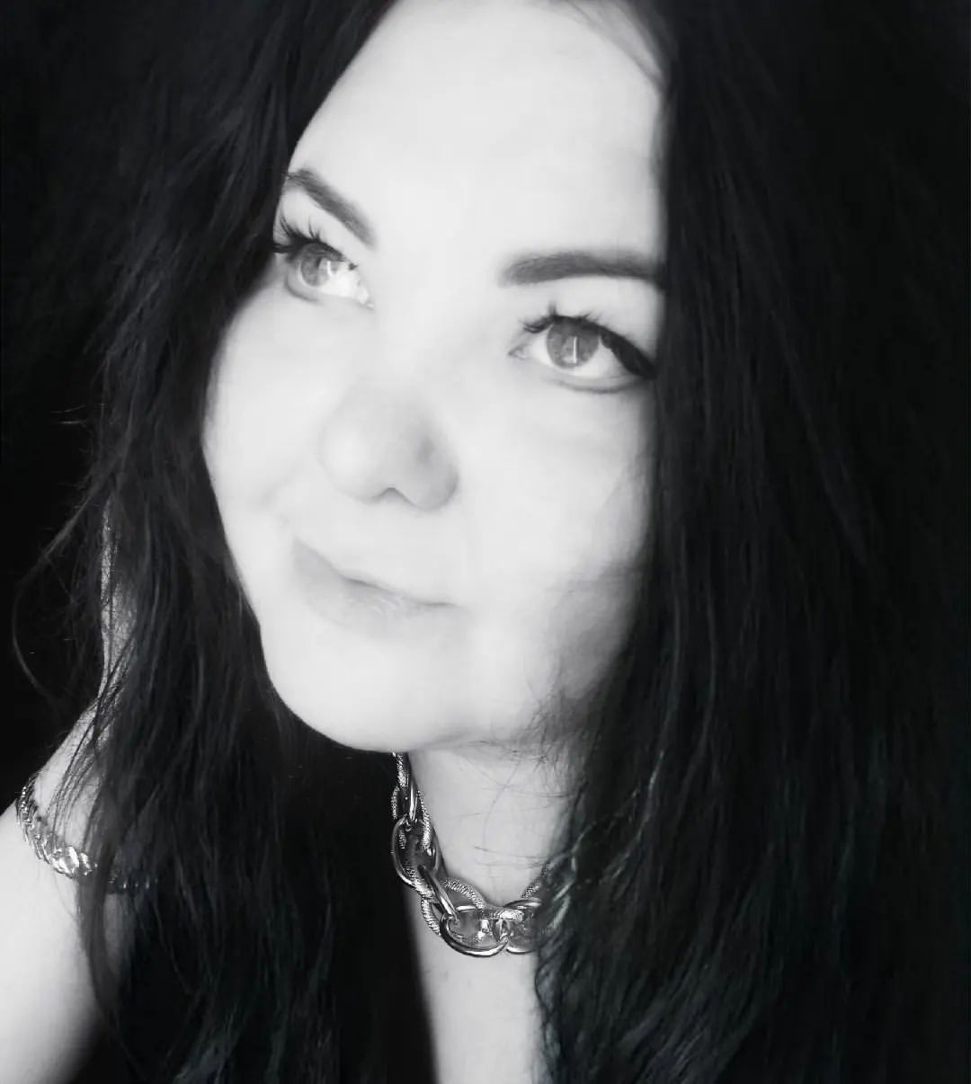 iromanova85 в LOOKY. #чернобелоенастроение. Как много люди говор...