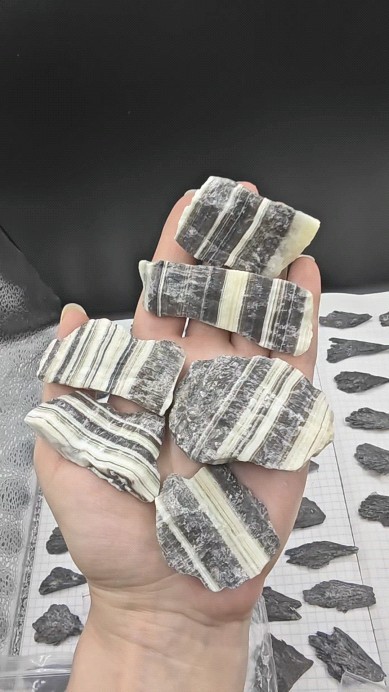 soulfulness_minerals_candles в LOOKY. #кальцит. Новинка #кальцит 😍