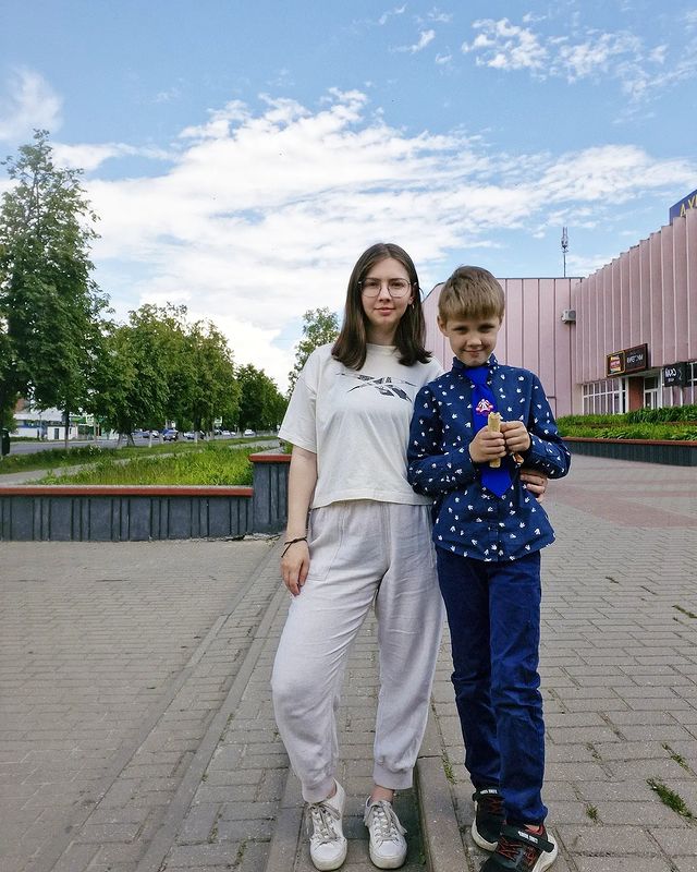 lfomsl в LOOKY. #дети,#любовь,#Беларусь,#Гомель,#лето,#семья,#gomel,#gomeltoday,#gomeltut,#gomelbelarus,#gomellife,#son,#sun,#summer,#goodday,#family,#nature,#followme,#followforfollowback,#liketime. Моя липучка ♥️
.
.
....