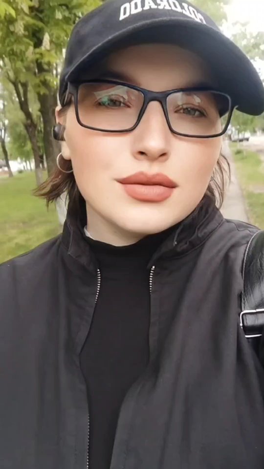 mila_boiba в LOOKY. #цветнастроениячерный,#людивчерном,#банда,#тикитошки. Люди в черном😎🖤
#ц...