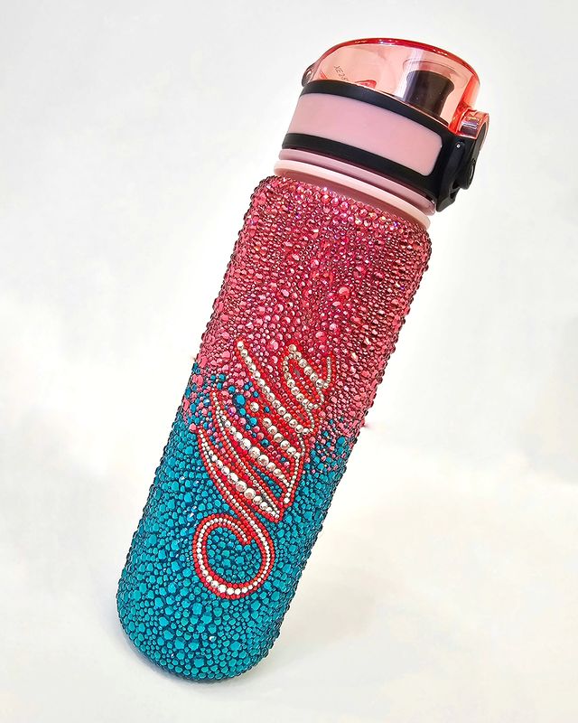 milabzd в LOOKY. . 500 мл.
6685 страз �...