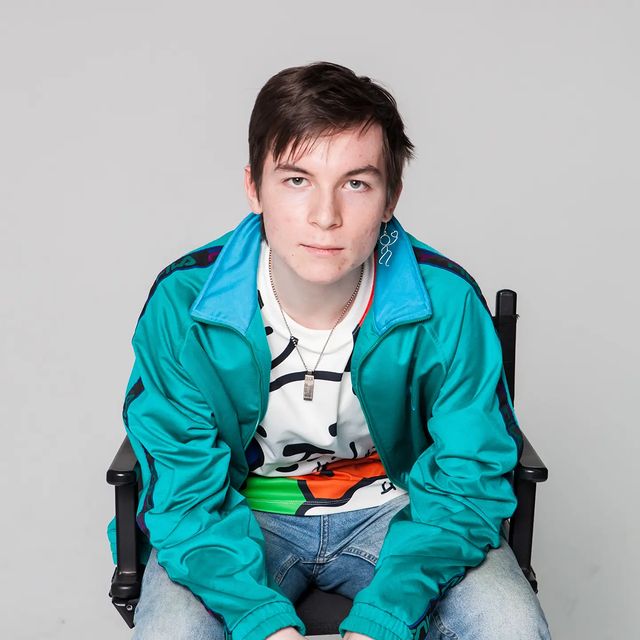 Gera_Bogdanov в LOOKY. #fyp,#photo,#photoshoot,#portfolio,#graduation. Baby, when I throw i...