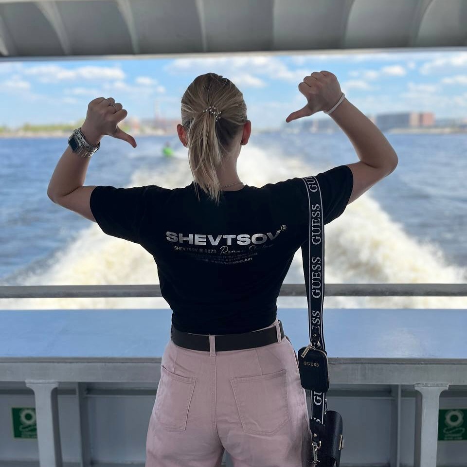 shevtsovcompany in LOOKY. . Моя одежда уже путеш...