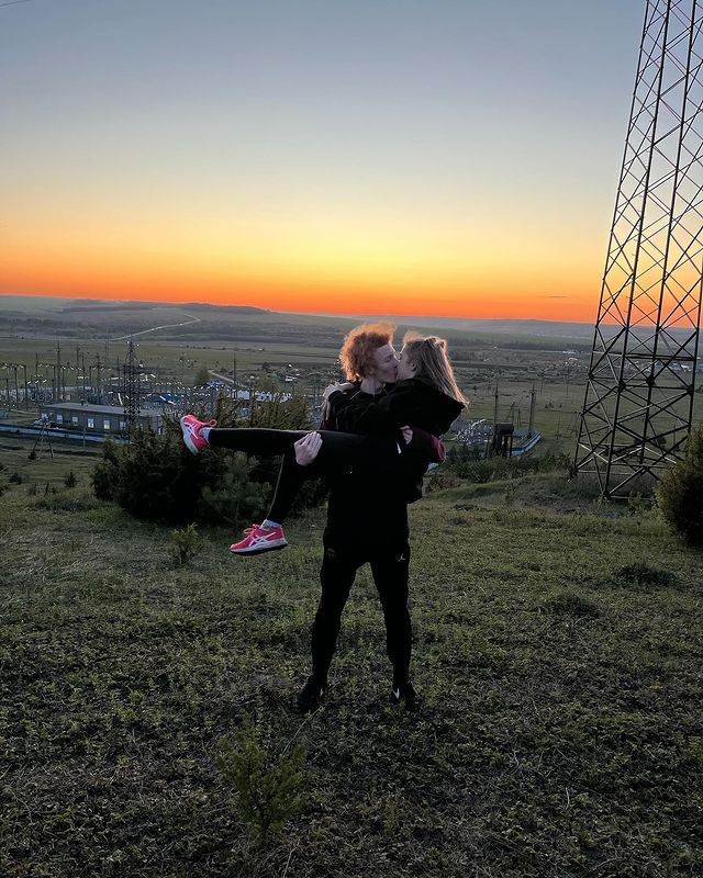 romazw в LOOKY. . null
