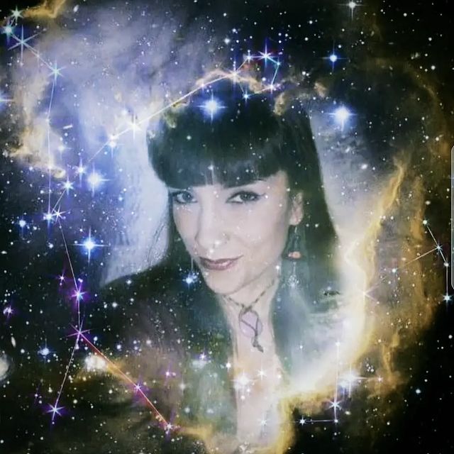 ecostylediva в LOOKY. #сегодня_праздник,#денькосмоса,#космос,#космос🌌,#космический. Доброе утро всем😊
С...