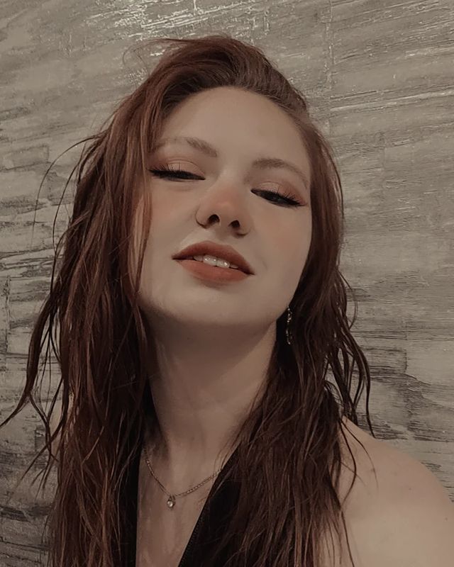 _alenka_alena____ в LOOKY. . null