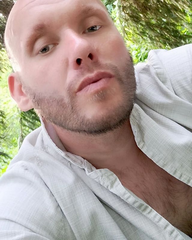 _antonio_belkin_ в LOOKY. . null