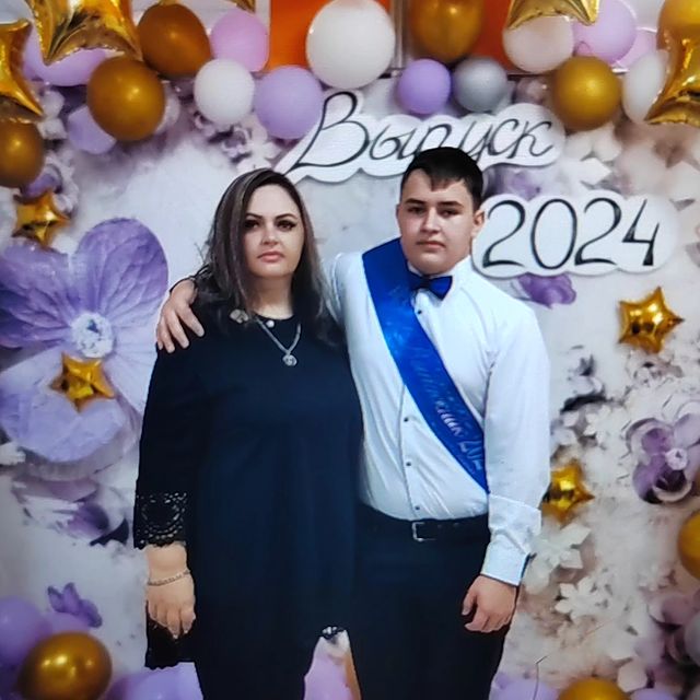 nail_ksyusha_dinskaya в LOOKY. . Мой взрослый сын 🥰