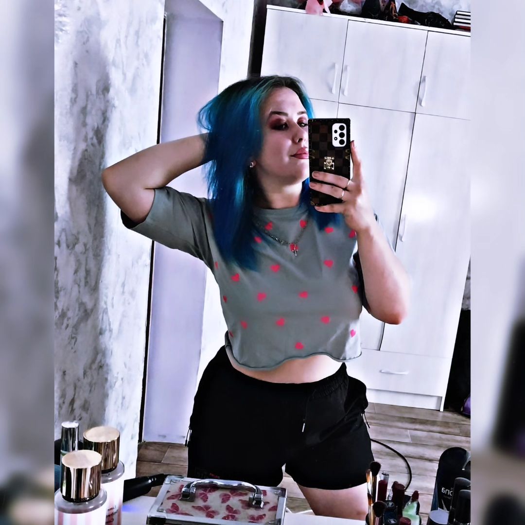 _kaleriiahar1624 в LOOKY — публикация