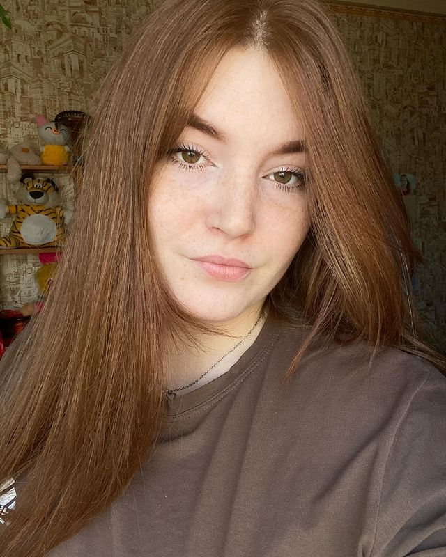 Александра в LOOKY. . null