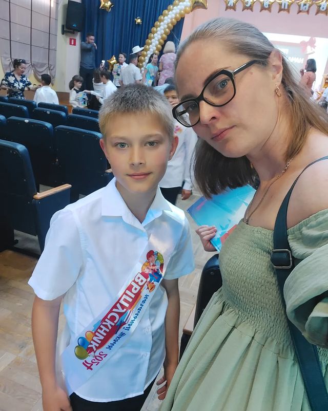 yulya.chusova в LOOKY. . Выпускной. Прощай на...