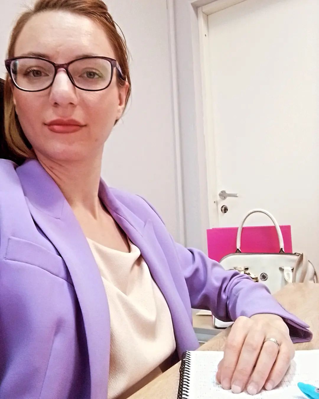 На работе 🌸