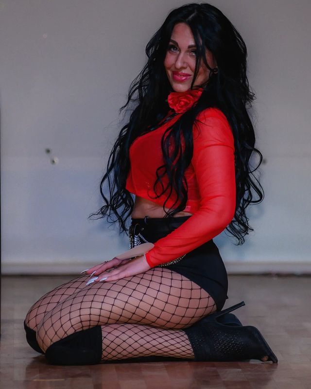 irida_7716_ в LOOKY. . null