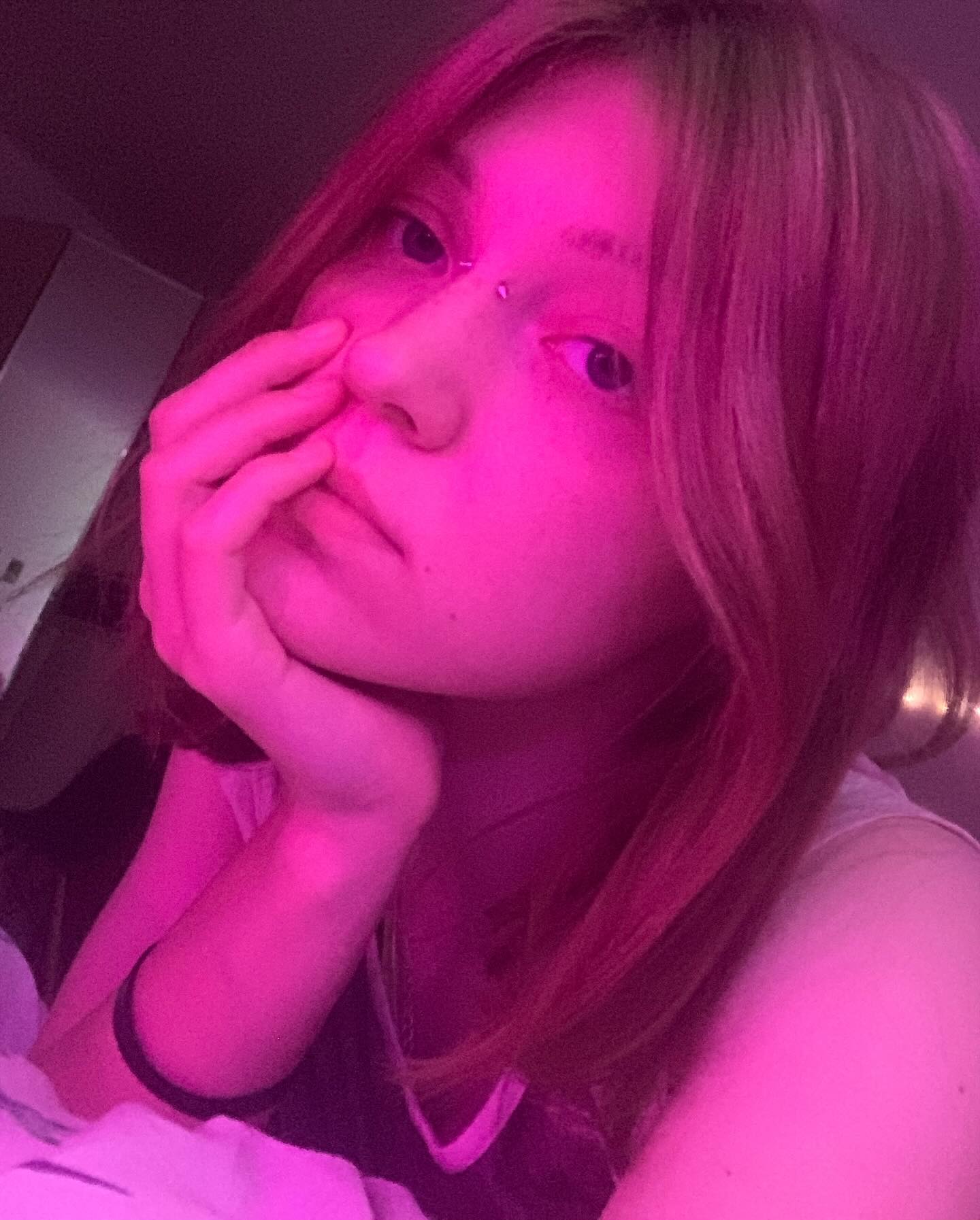 l_popugay_kesha_l в LOOKY. . Рандом