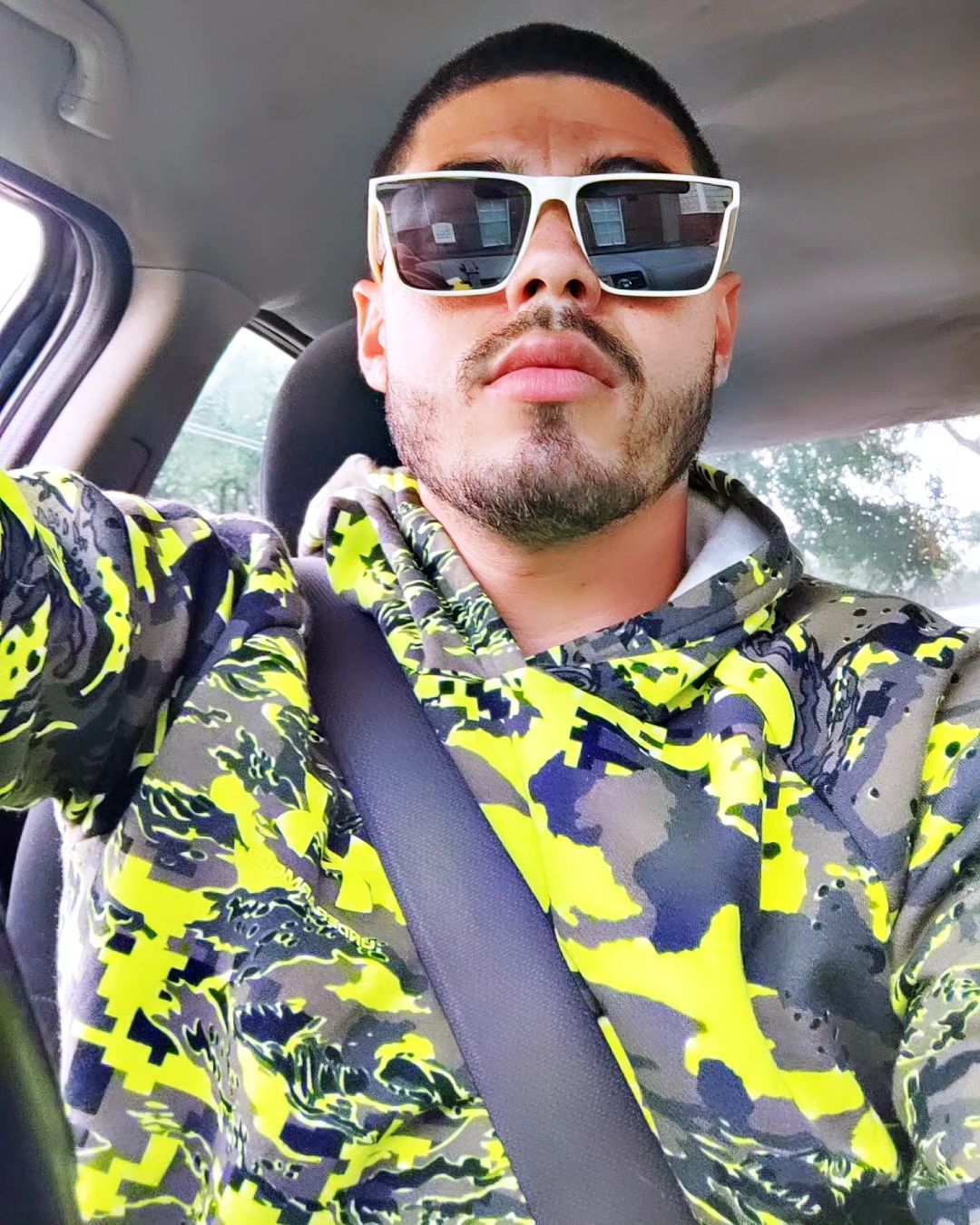 klender71seijas в LOOKY. . Tú pones tus propias...