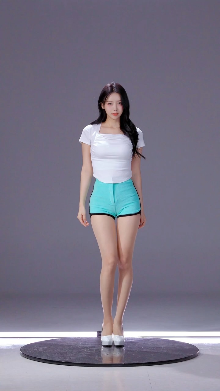 leea_dol в LOOKY. #Girls,#Girl,#dance,#korea,#like,#video,#nicetime,#love,#kpop,#kpopstyle. 월요일 출근길 화이팅! 이아돌 쇼츠 ...