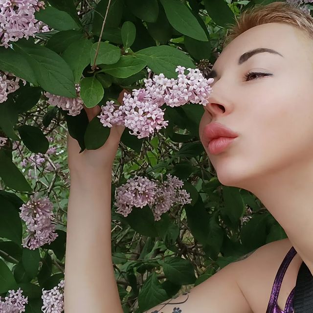 tatiana_esipova1990 в LOOKY. #сирень,#насчастье,#лето. 1 июня 2024 года, су...