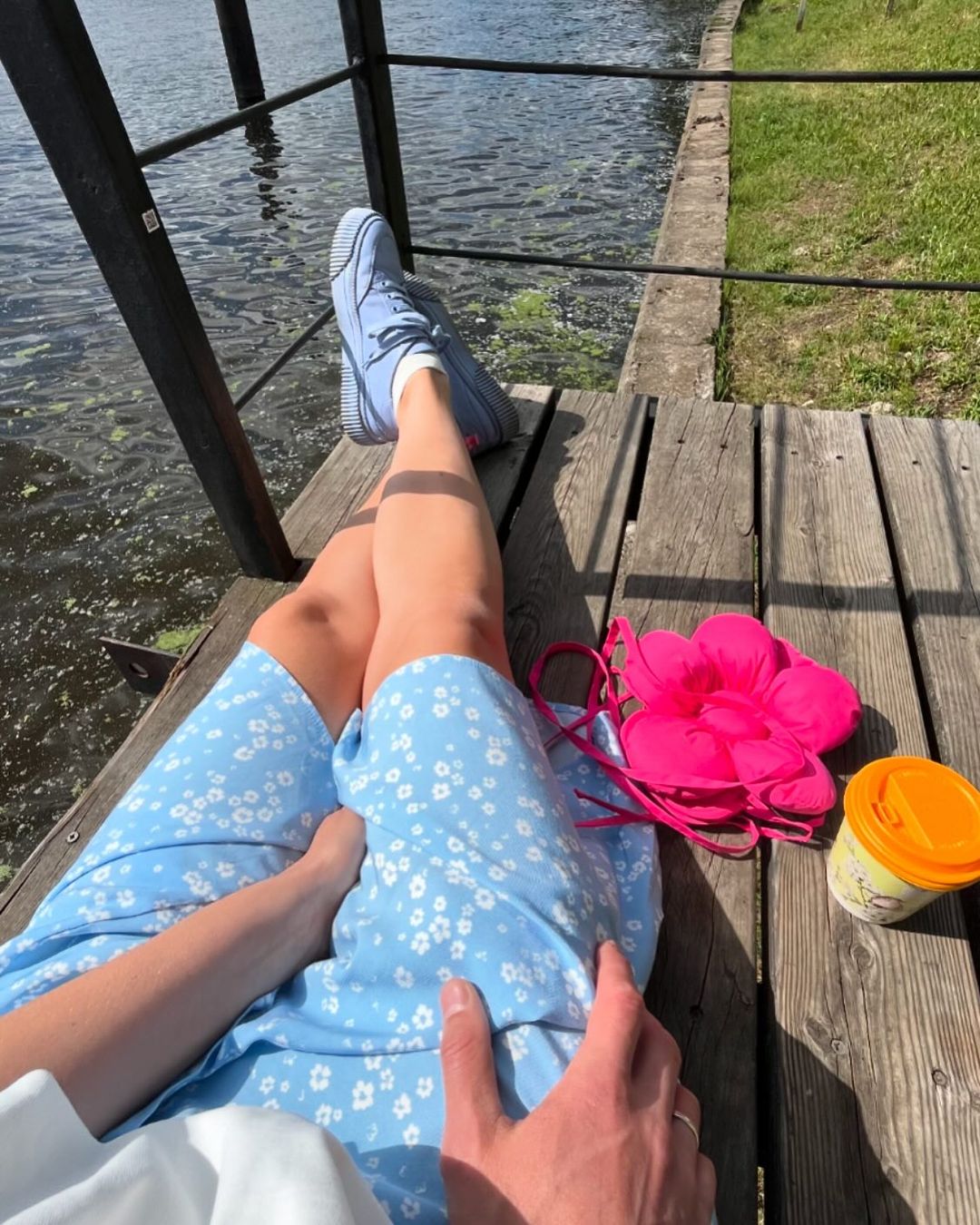 izyumina в LOOKY — Всё гениальное просто ) Оставить капризуль смотреть мультики