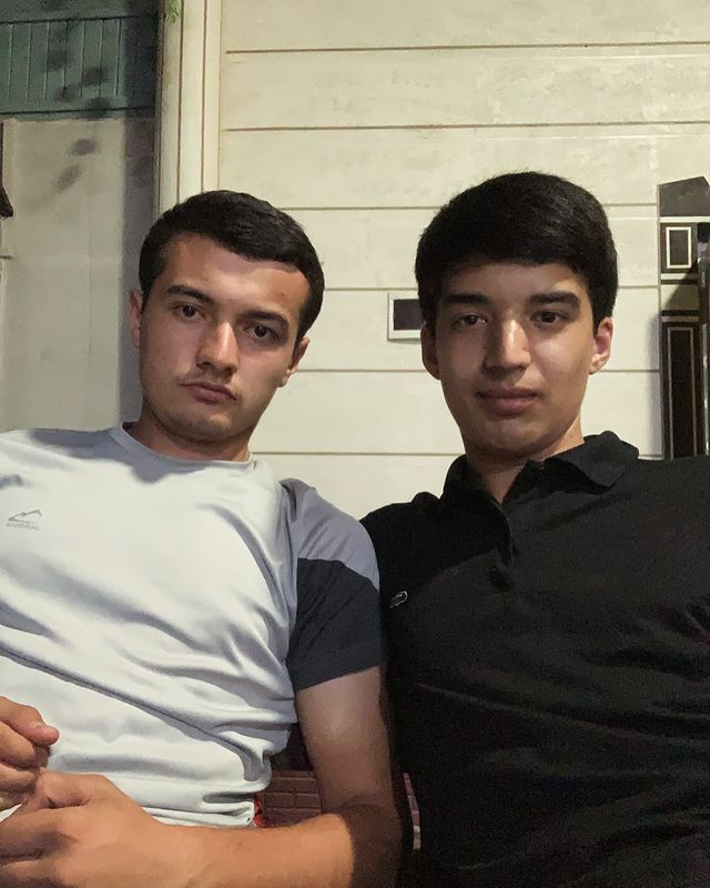egamberdiev.a22 в LOOKY. . Кто всякому друг, то...
