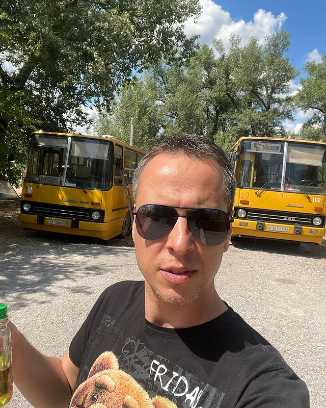 innam0rament0 в LOOKY. #Icarus,#Икарус,#bus,#автобус,#horse,#кони,#river,#озеро,#innam0rament0. Корпоративчик удался...