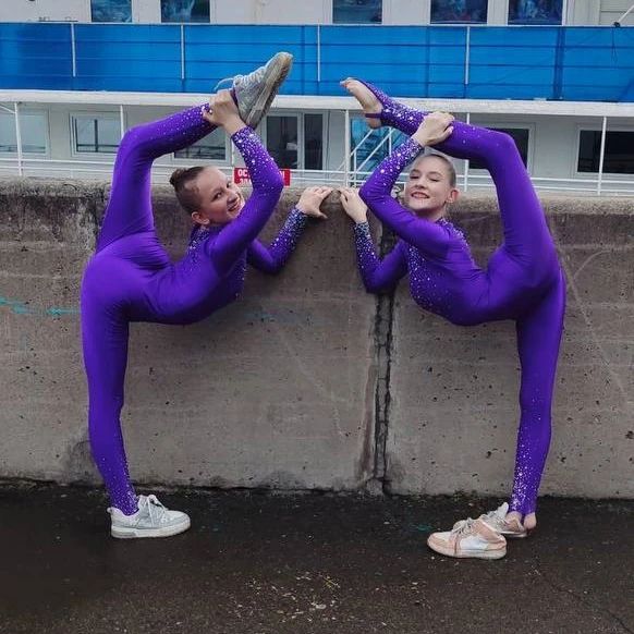 mir.acrobat в LOOKY. #эквилибрнатростях,#гибкость,#гимнастика,#цирковоеискусство,#парныйэквилибр,#цирк,#эквелибр. Давненько не было ни...