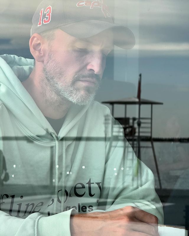 elchananstar в LOOKY. . Weeknds Vibe 🖼️🪟🎈