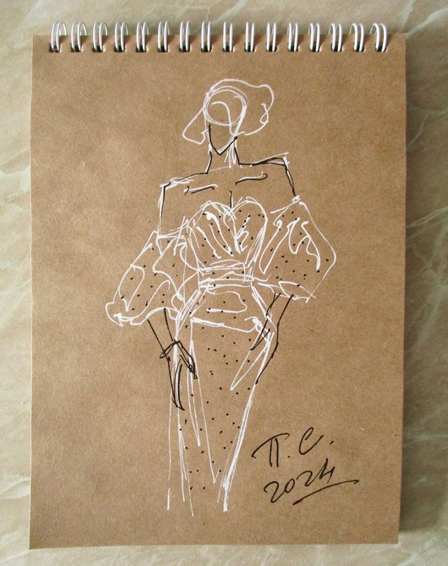 pollys.fashion в LOOKY. . white acrylic marker...
