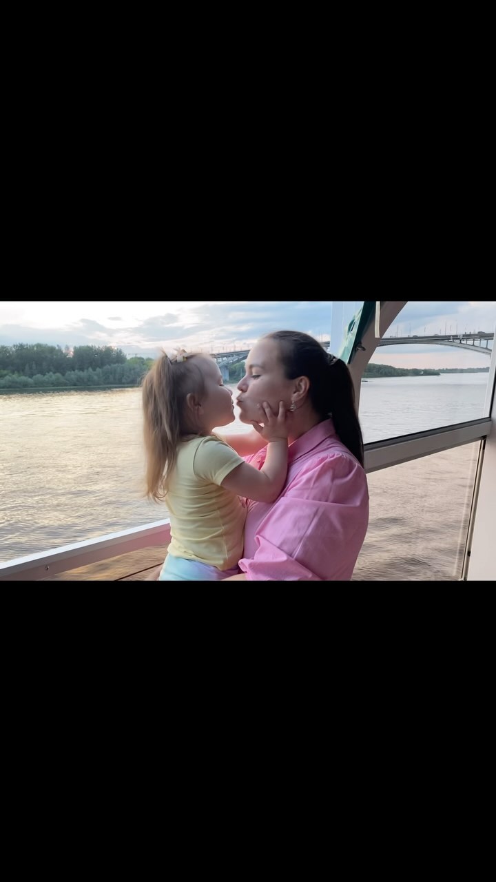 oksanochkabagaeva в LOOKY. . На выходных покатали...